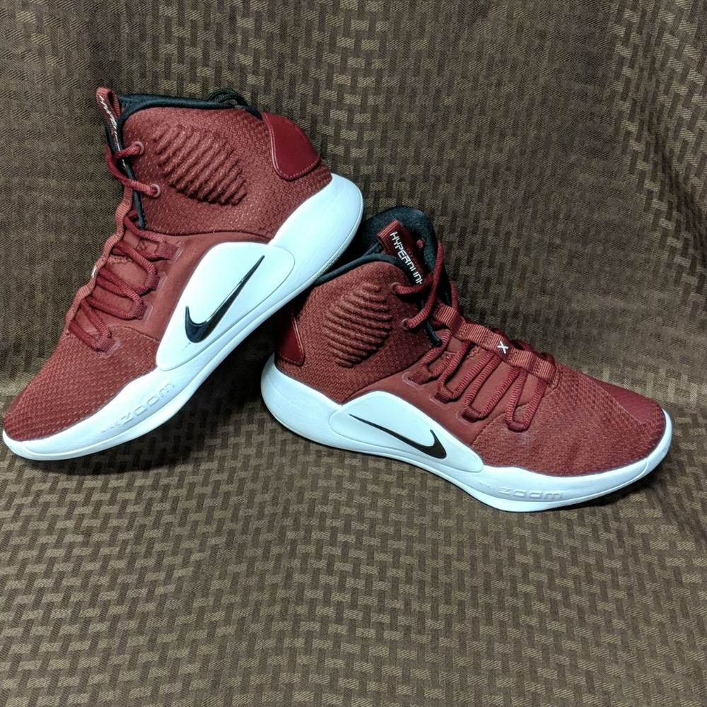 Nike Hyperdunk